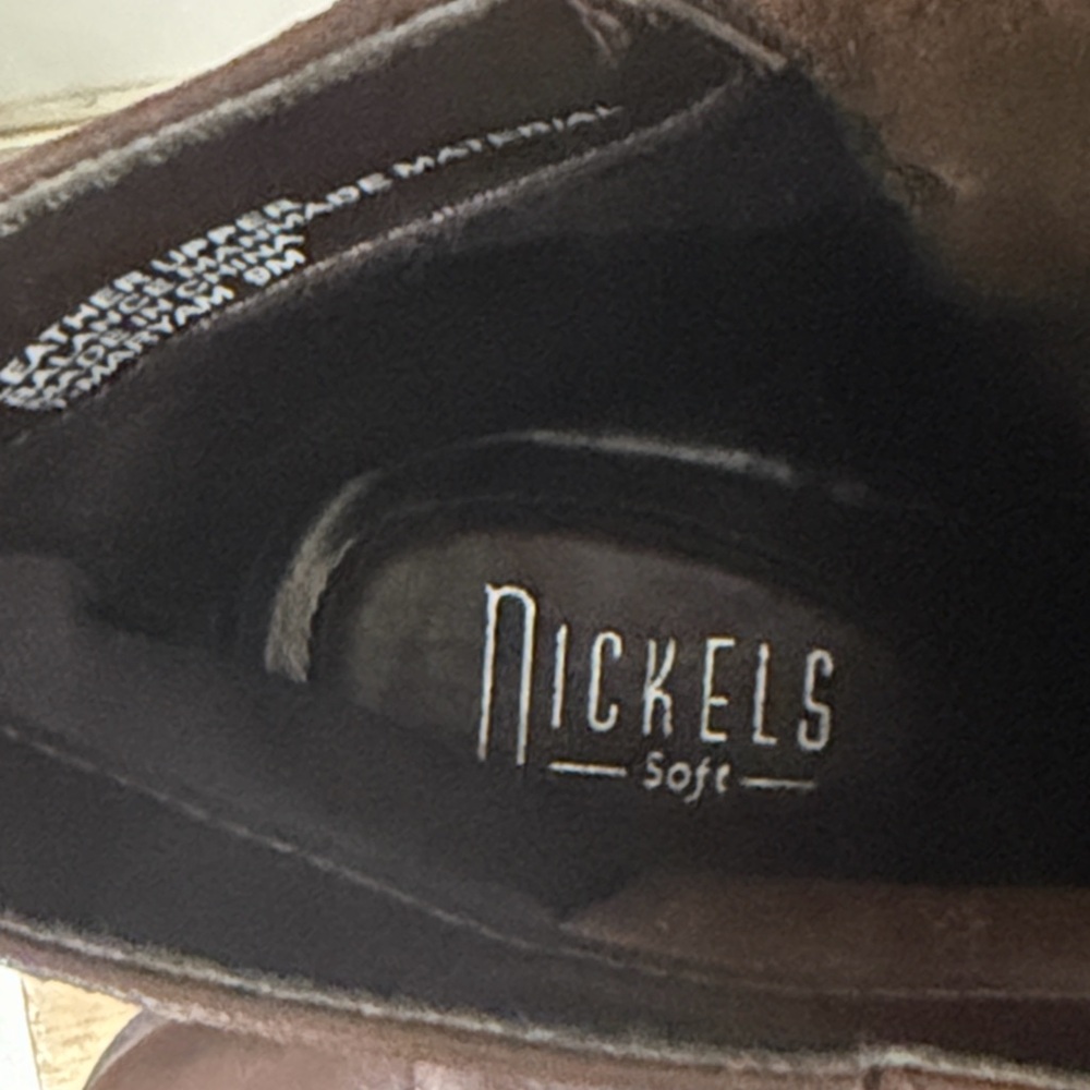 Nickels soft leather boot in a rich coffee brown color, size 9 - Picture 7 of 10